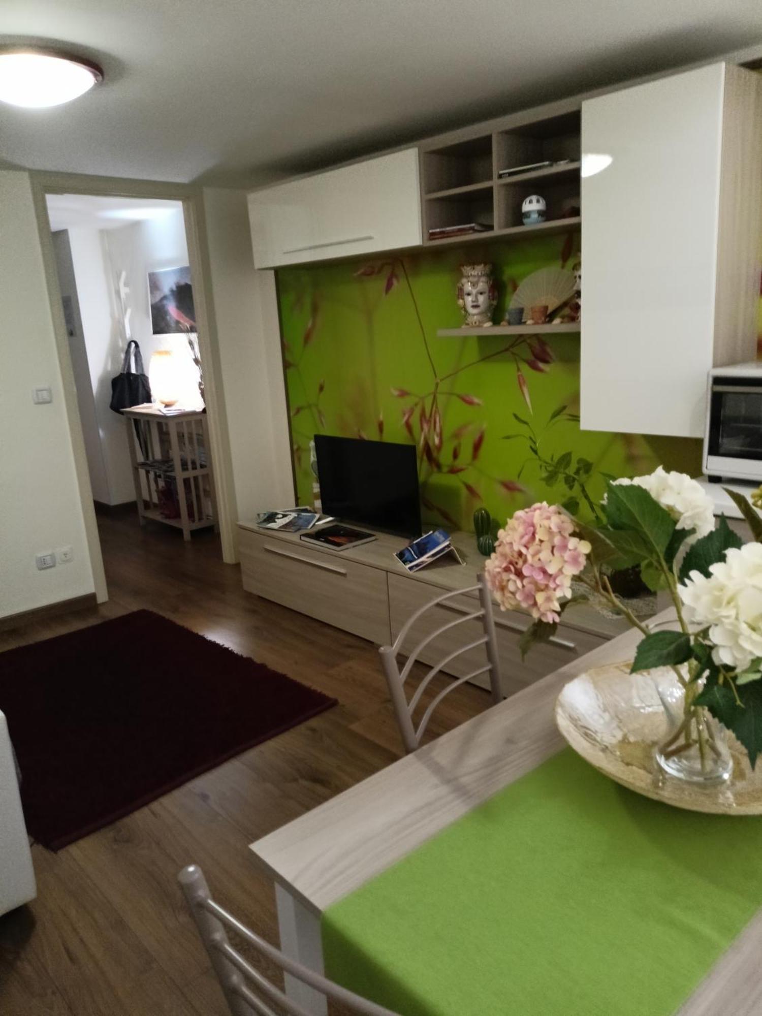 אצ'י קסטלו La Petite Maison מראה חיצוני תמונה