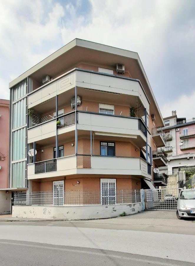 אצ'י קסטלו La Petite Maison מראה חיצוני תמונה